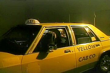 Taxi slut lick each other in...