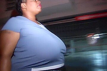 Fat black slut lady finesse screams...