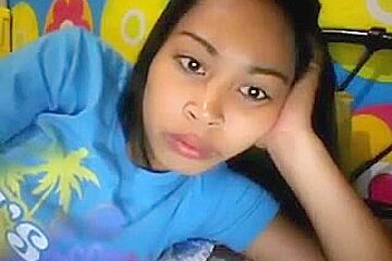 Cute Amauter Ebony Girl At Webcam Omegle...
