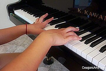 Brute Hottie Gets Her Hairy Pussy Eaten By Her Piano Teacher - CougarsandTeens
