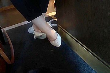 Shoe fetish bbw fenjas well worn...