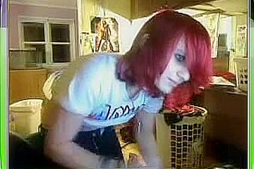 Chubby Redhead Teen Dildoes Her Yummy Holes On Cam...