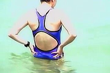 Sea Water Is Petting The Body Of Candid Bikini Fem 07w...