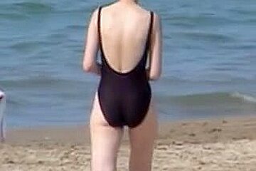 Hot Housewife Black Candid Swimsuit 07y...