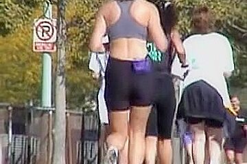 Cute Runner Gets On My Candid Voyeur Video By Chance 01i...