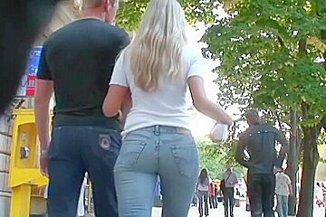 Amateur street candid of blonde with...