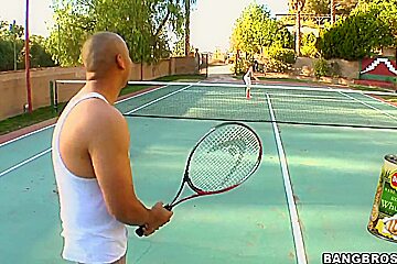 Petite tight ass Sadie West gives at tennis court