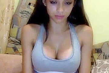 Busty Latina Teen Flashing Her Big Tits...