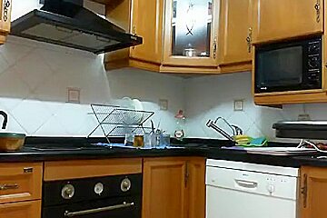 Gueparda4040 Intimate Clip On 01 19 15 12 09 From Chaturbate...