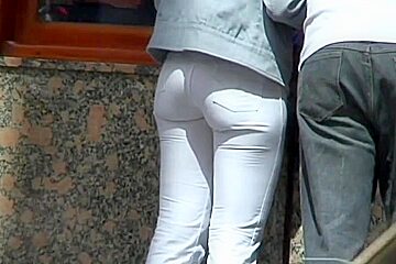 Public candid asses in tight jeans...