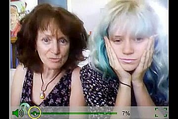 Real mother and not daughter webcam...