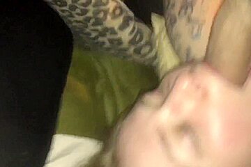 Sexy Wife Deepthroat Gagging On Me Spit In Her Mouth...