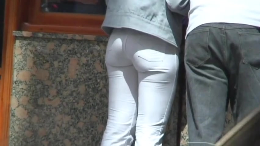 Tight ass in jeans gets caught on spy camera of a voyeur